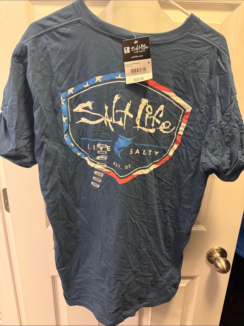 Salt Life Navy Short-Sleeve Graphic Tee with Patriotic Badge
